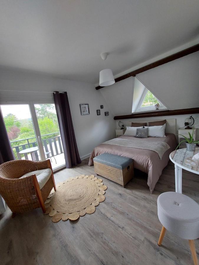 Chambres D'Hotes Le Relais Globe Trotteur Montaigu  エクステリア 写真